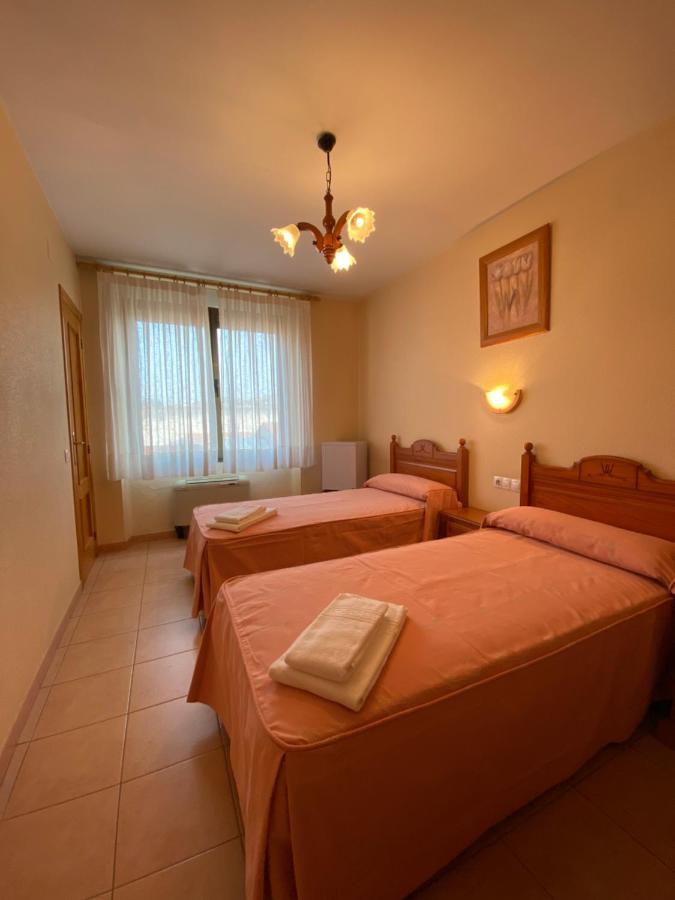 Hostal Jose Mari Ciudad Rodrigo Bagian luar foto