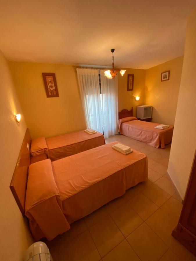 Hostal Jose Mari Ciudad Rodrigo Bagian luar foto